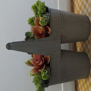 Faux succulent planter